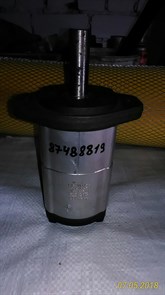 Гидромотор привода загрузочного шнека 87488819